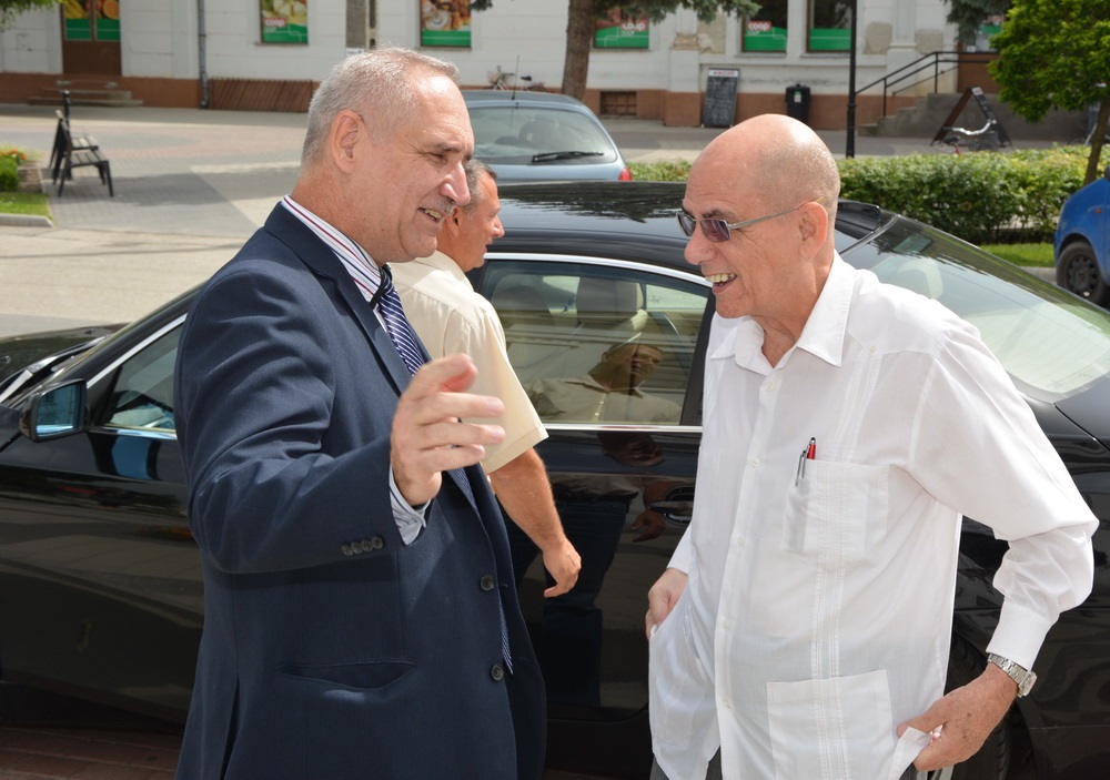 Szabadszálláson járt Kuba nagykövete